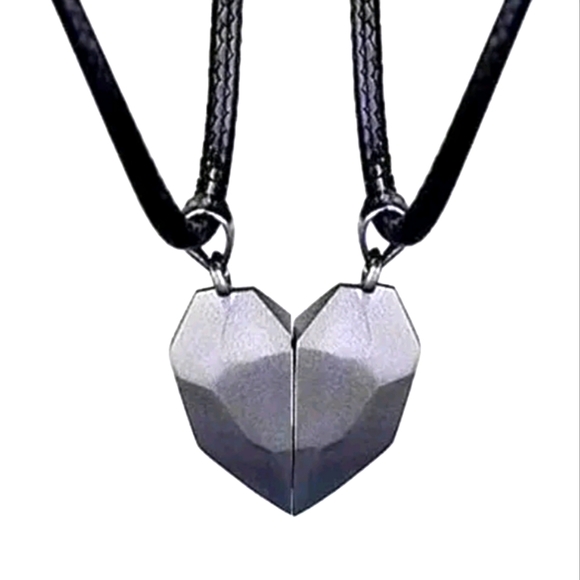 🖤 Heart Friendship Necklaces - Picture 1 of 2